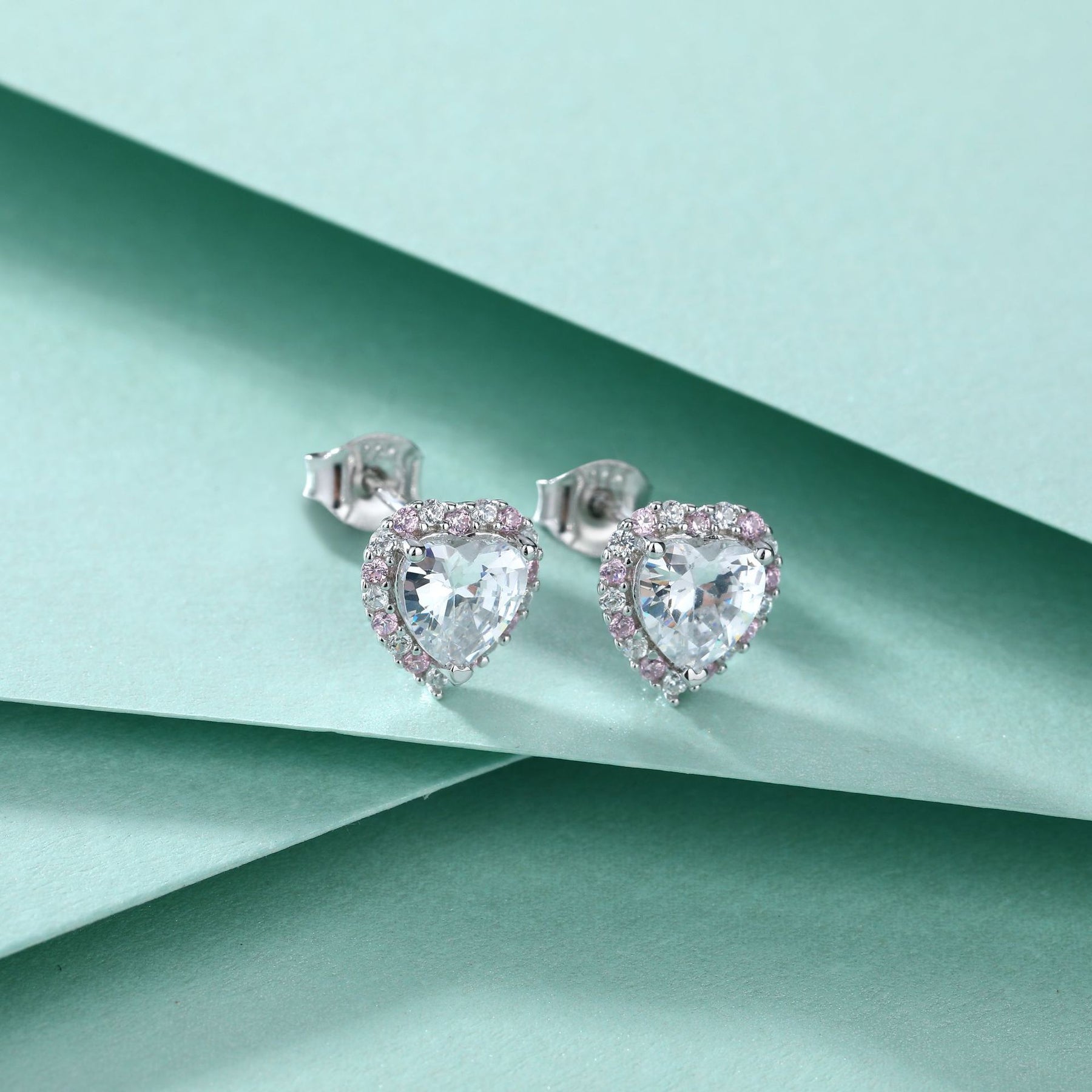 S925 Pure Silver Zircon Exquisite Heart-Shaped Stud Earrings