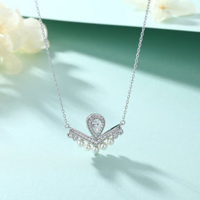 S925 Pure Silver Pearl Water Drop V-shaped Crown Clavicle Chain Pendant Necklace