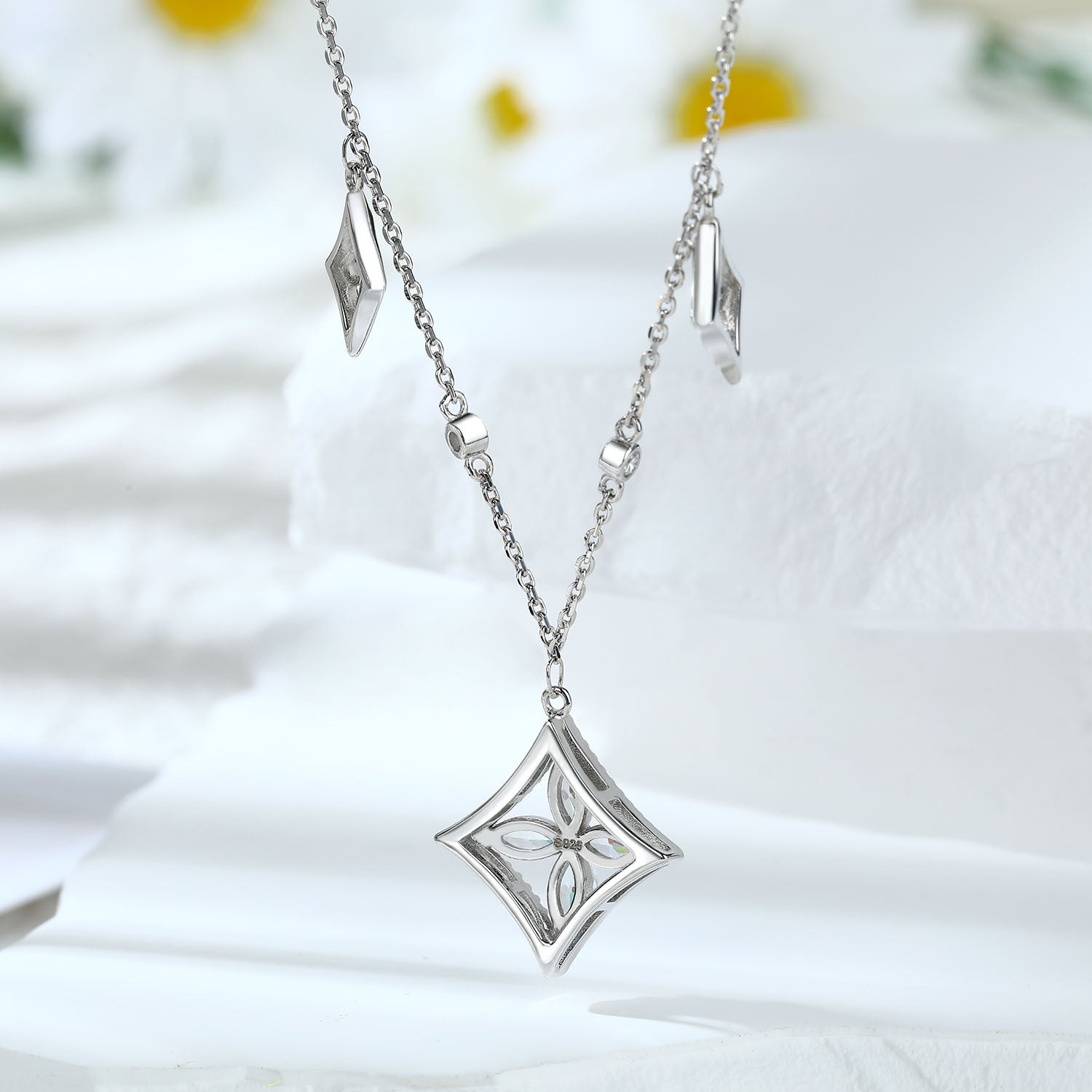S925 sterling silver light luxury square pendant tassel four-leaf clover necklace