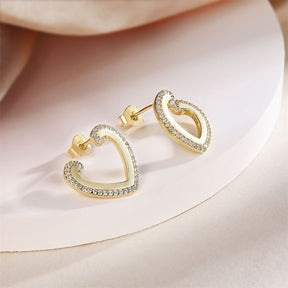 S925 Pure Silver Fashion Heart-shaped Love Stud Earrings
