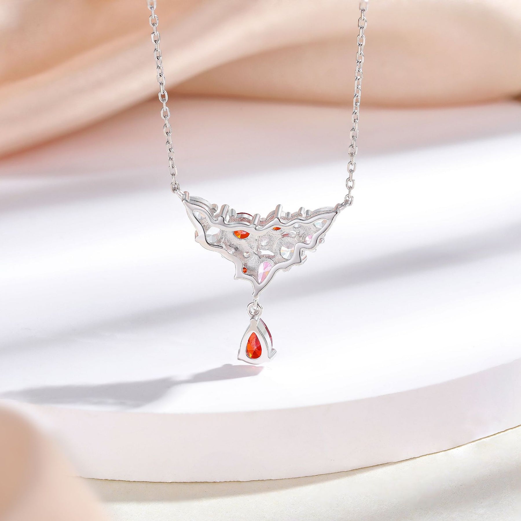 S925 Sterling Silver Pure Light Luxury Silver Color Pendant Clavicle Chain Necklace